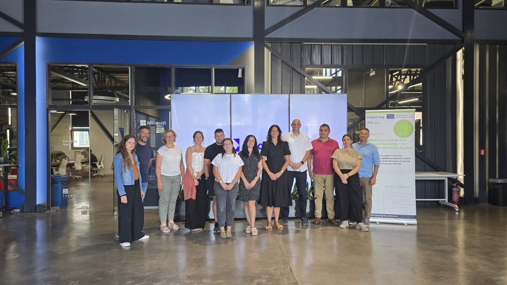 Il team del progetto JOINABLE riunito a Larissa, in Grecia, in occasione del quinto meeting L'immagine ritrae iI team del progetto JOINABLE riunito a Larissa, in Grecia, in occasione del quinto meeting